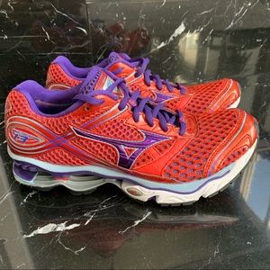 Mizuno Wave Creation 13 Women’s Running Shoe-SZ 8